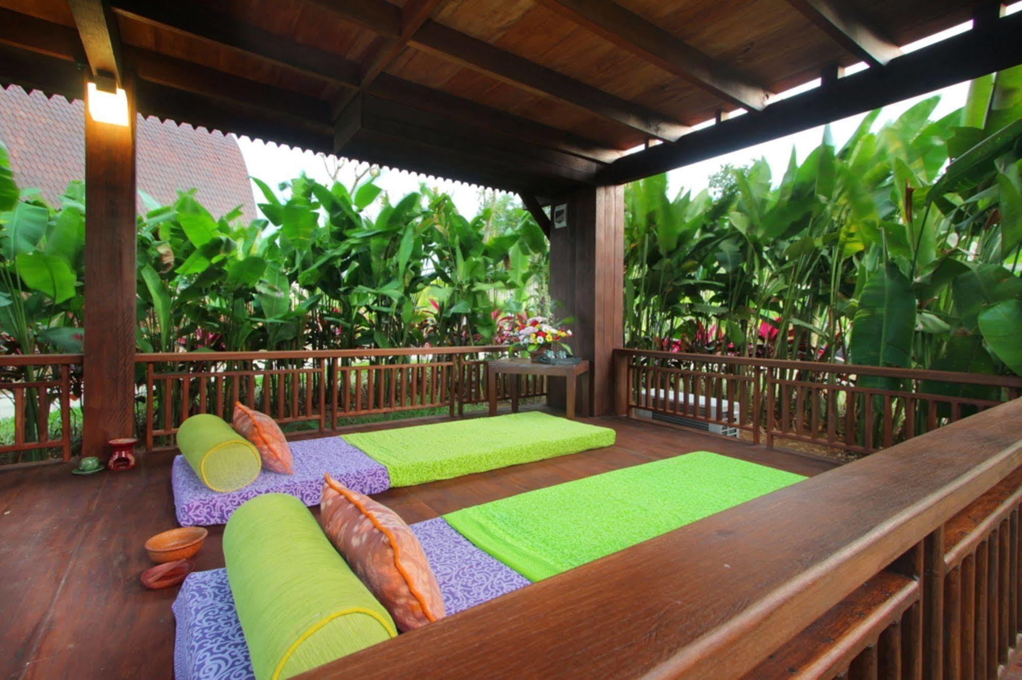 The Kirana Ungasan Villa Jimbaran  Exterior photo